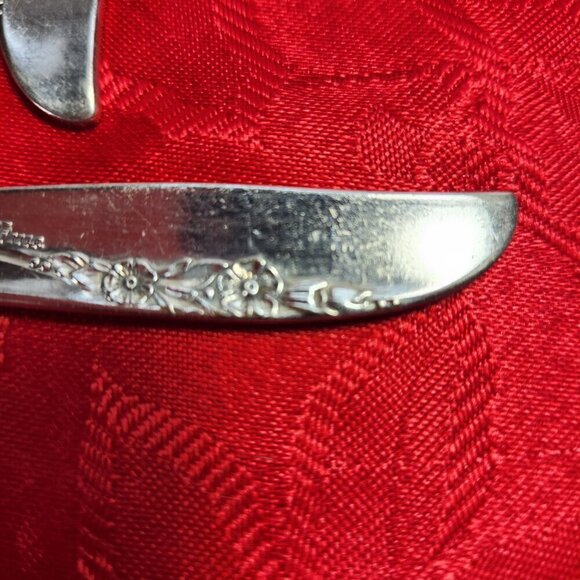 Vintage 1881 Rogers Oneida Lilac Time Oval Tablepoon Set of 6 Silverplate - Picture 13 of 14